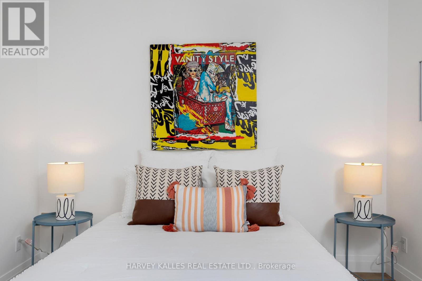 #2 Fl3 - 1106 Dundas Street W, Toronto, Ontario  M6J 1X2 - Photo 25 - C13024086