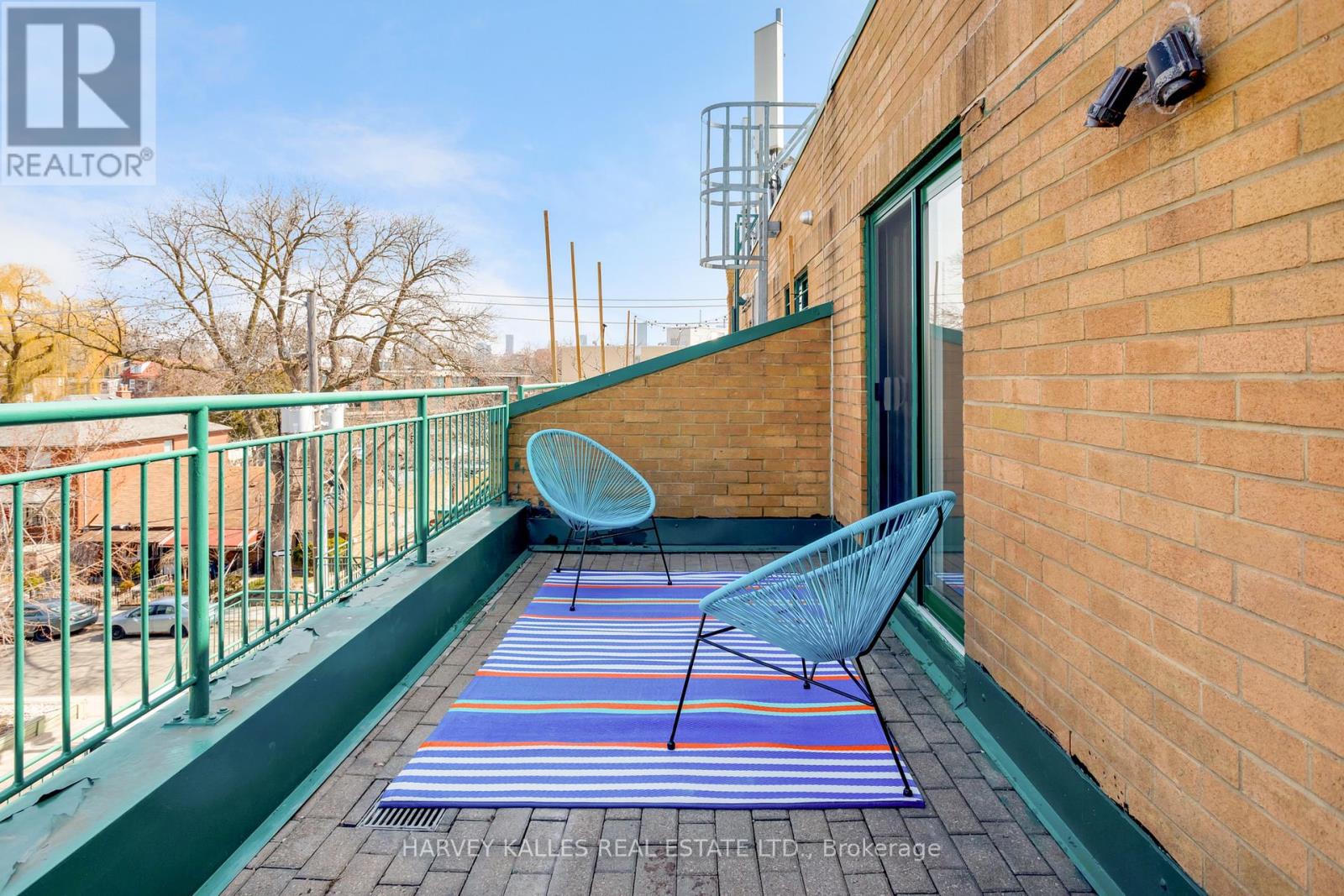 #2 Fl3 - 1106 Dundas Street W, Toronto, Ontario  M6J 1X2 - Photo 29 - C13024086