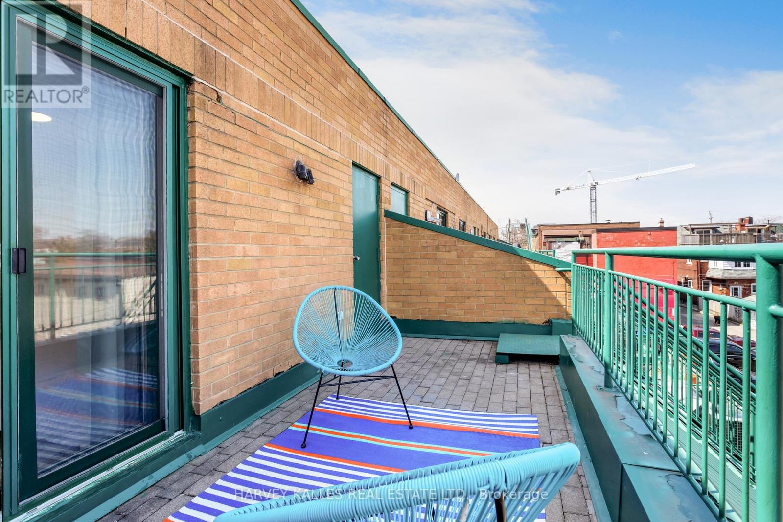 #2 Fl3 - 1106 Dundas Street W, Toronto, Ontario  M6J 1X2 - Photo 33 - C13024086