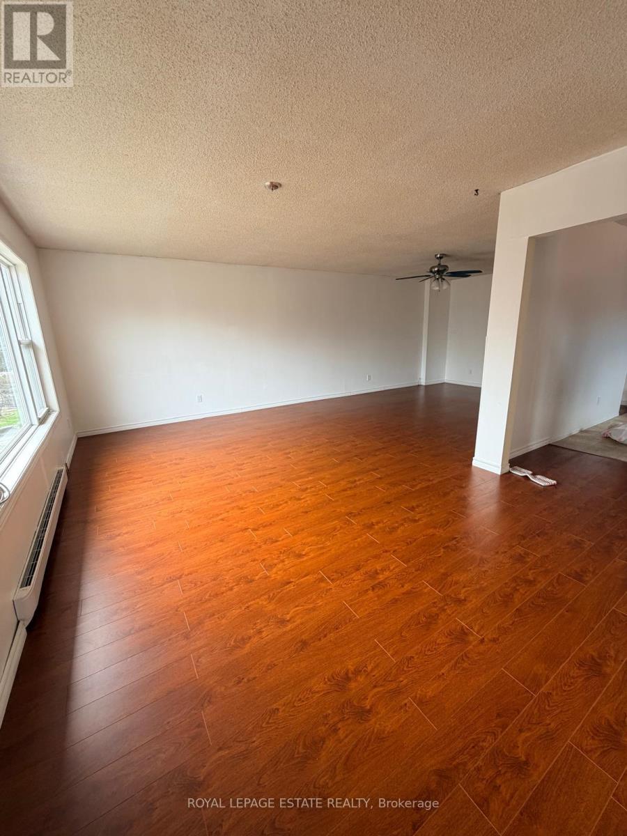 Upper - 212 Byng Avenue, Toronto (Willowdale East), Ontario  M2N 4L1 - Photo 3 - C13024122