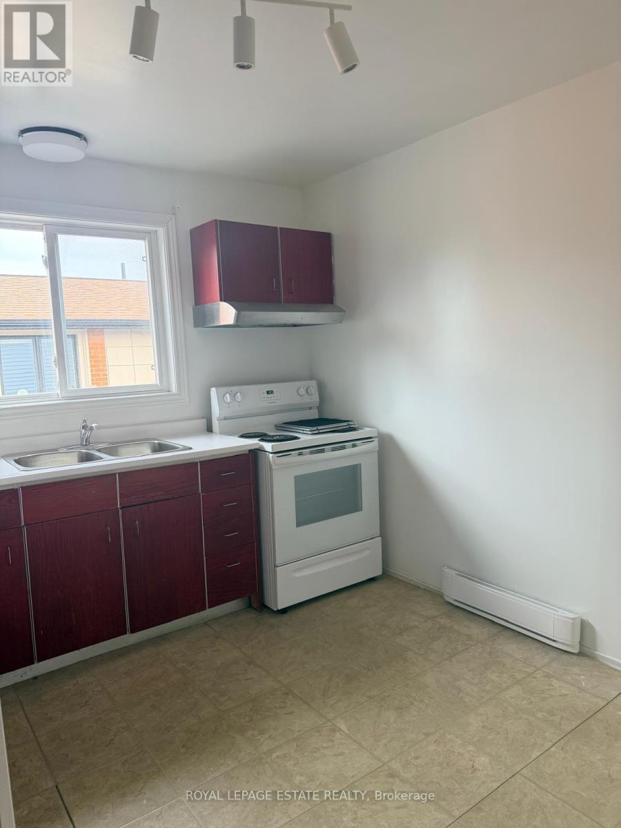 Upper - 212 Byng Avenue, Toronto (Willowdale East), Ontario  M2N 4L1 - Photo 6 - C13024122