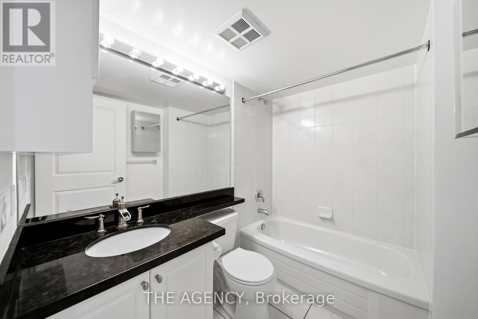 1703 - 4978 Yonge Street, Toronto, Ontario  M2N 7G8 - Photo 19 - C13024152