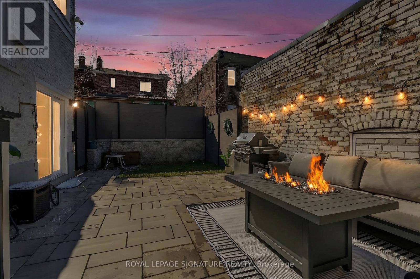 70 Clovelly Avenue, Toronto, Ontario  M6C 1Y3 - Photo 37 - C13024176