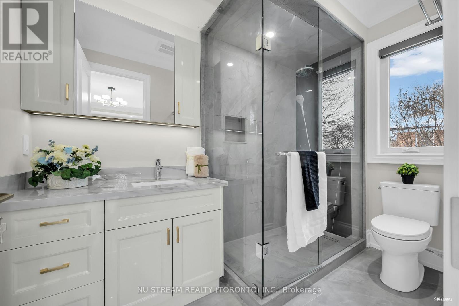 108 Abitibi Avenue, Toronto, Ontario  M2M 2V6 - Photo 27 - C13024186