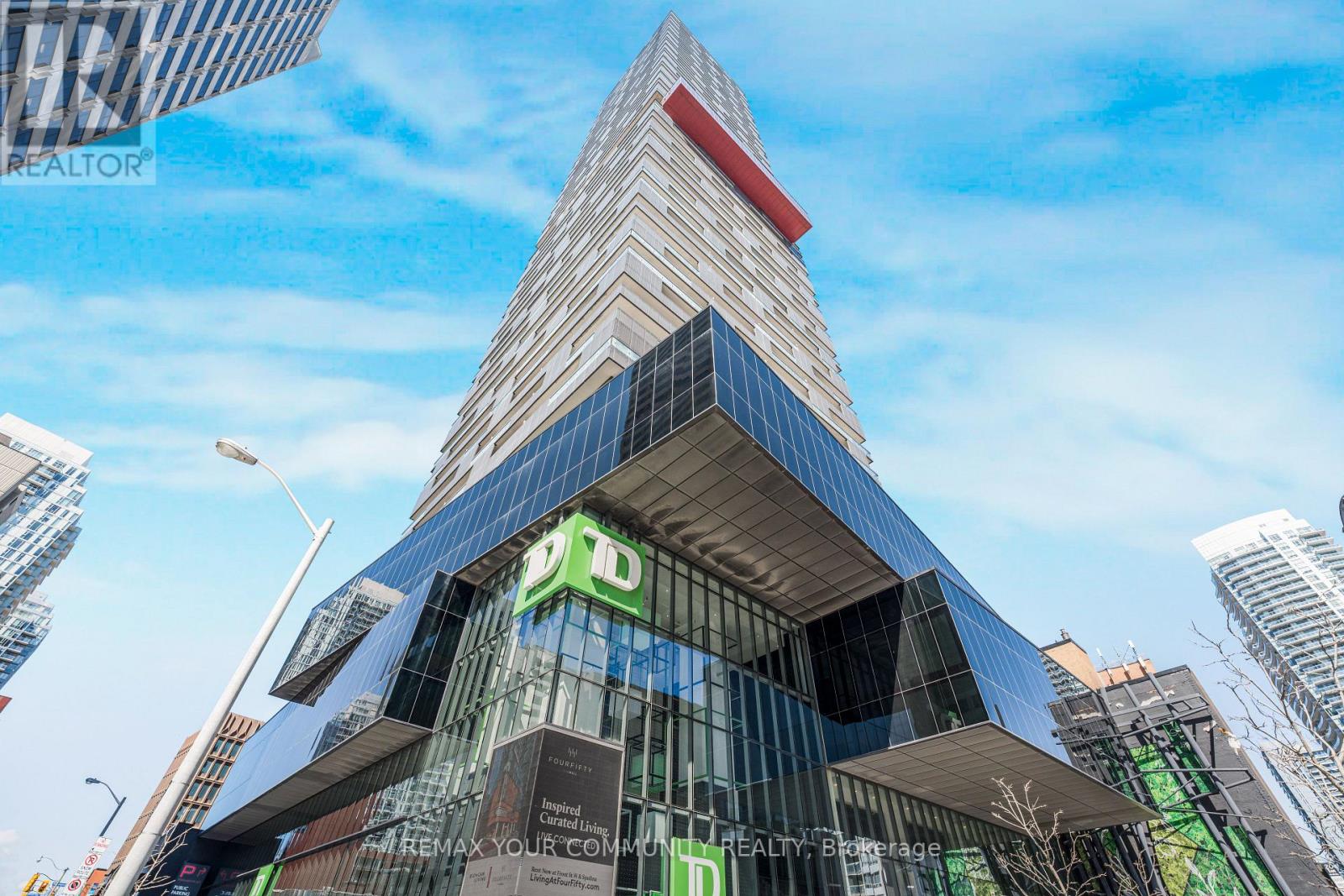 1108 - 8 EGLINTON AVENUE, Toronto, Ontario