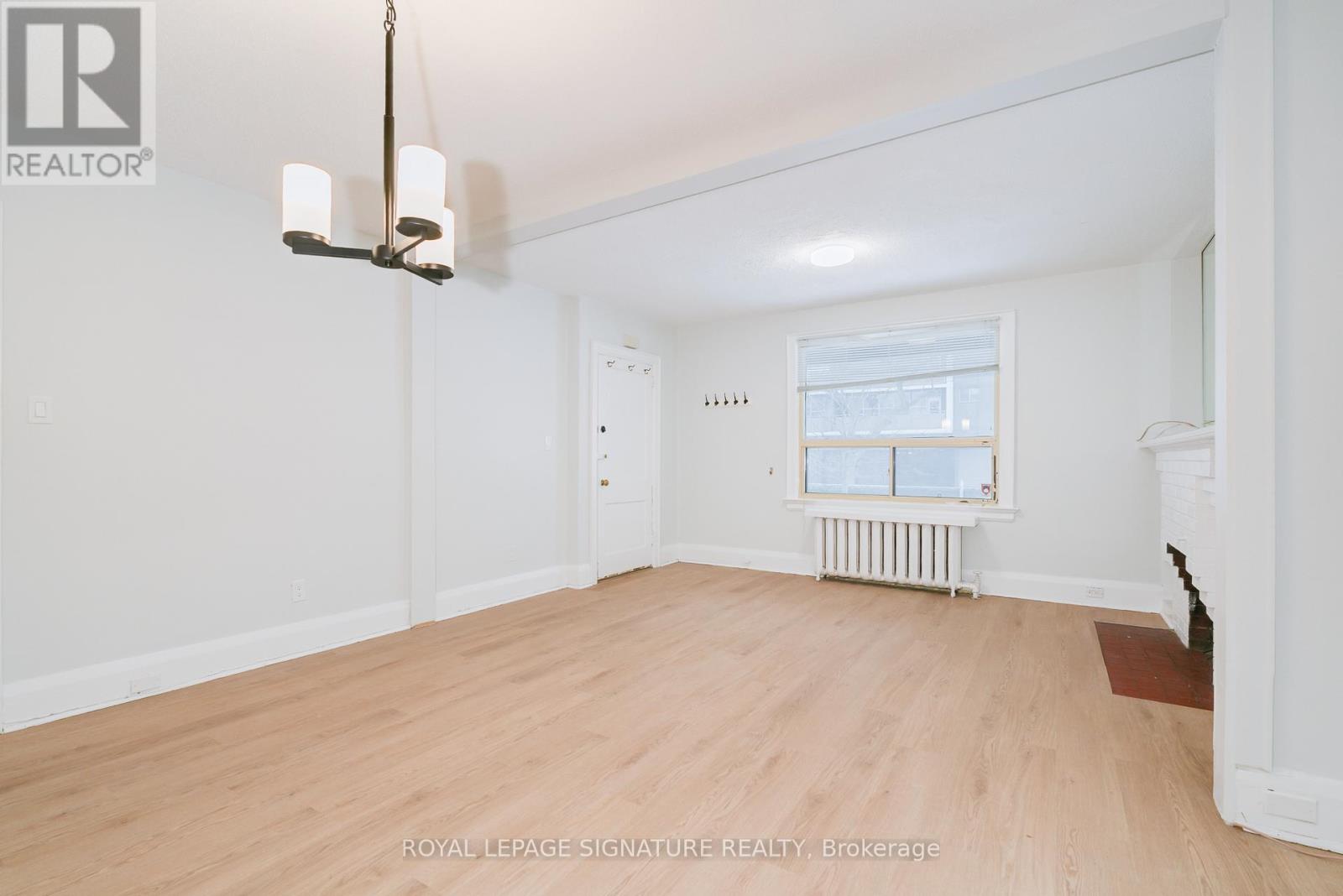 Unit 2 - 27 Hillsboro Avenue, Toronto, Ontario  M5R 1S6 - Photo 3 - C12940380