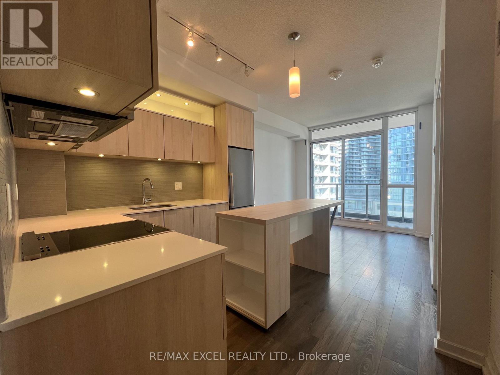 607 - 50 Forest Manor Road, Toronto, Ontario  M2J 0E3 - Photo 3 - C13022750