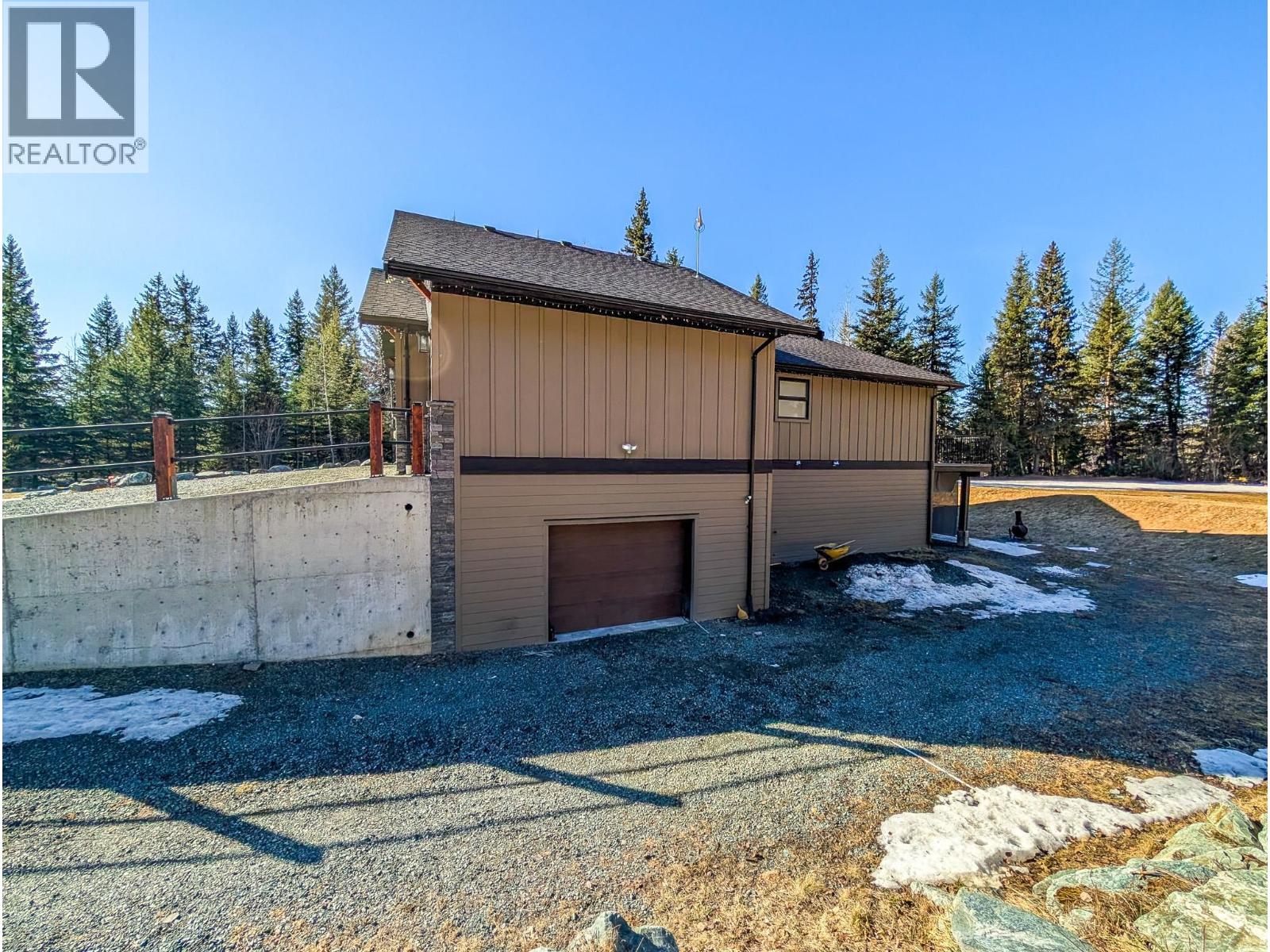 9399 Summerset Place, Prince George, British Columbia  V2K 5A1 - Photo 8 - R3113917