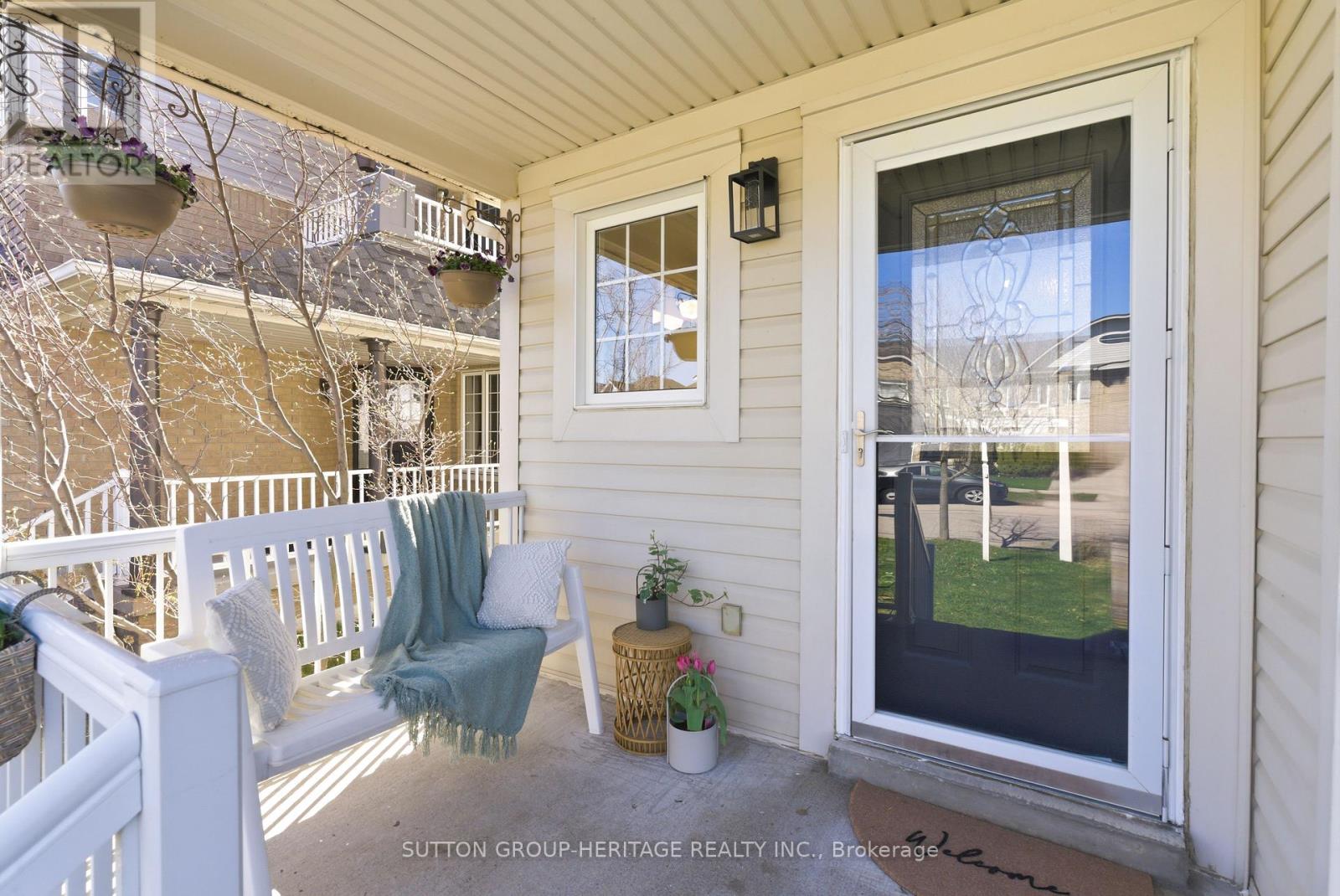 54 Tallships Drive, Whitby, Ontario  L1N 9X7 - Photo 2 - E13023932