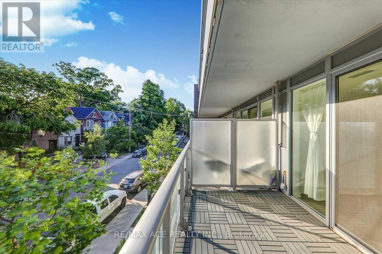 206 - 1960 Queen Street, Toronto, Ontario  M4L 1H8 - Photo 24 - E13023994