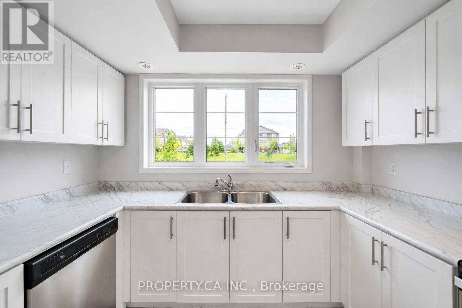 169 - 2564 Rosedrop Path, Oshawa, Ontario  L1L 0L1 - Photo 6 - E13024222