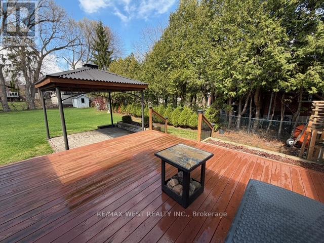 1184 Kingston Rd Road N, Pickering, Ontario  L1V 1B4 - Photo 11 - E13024310