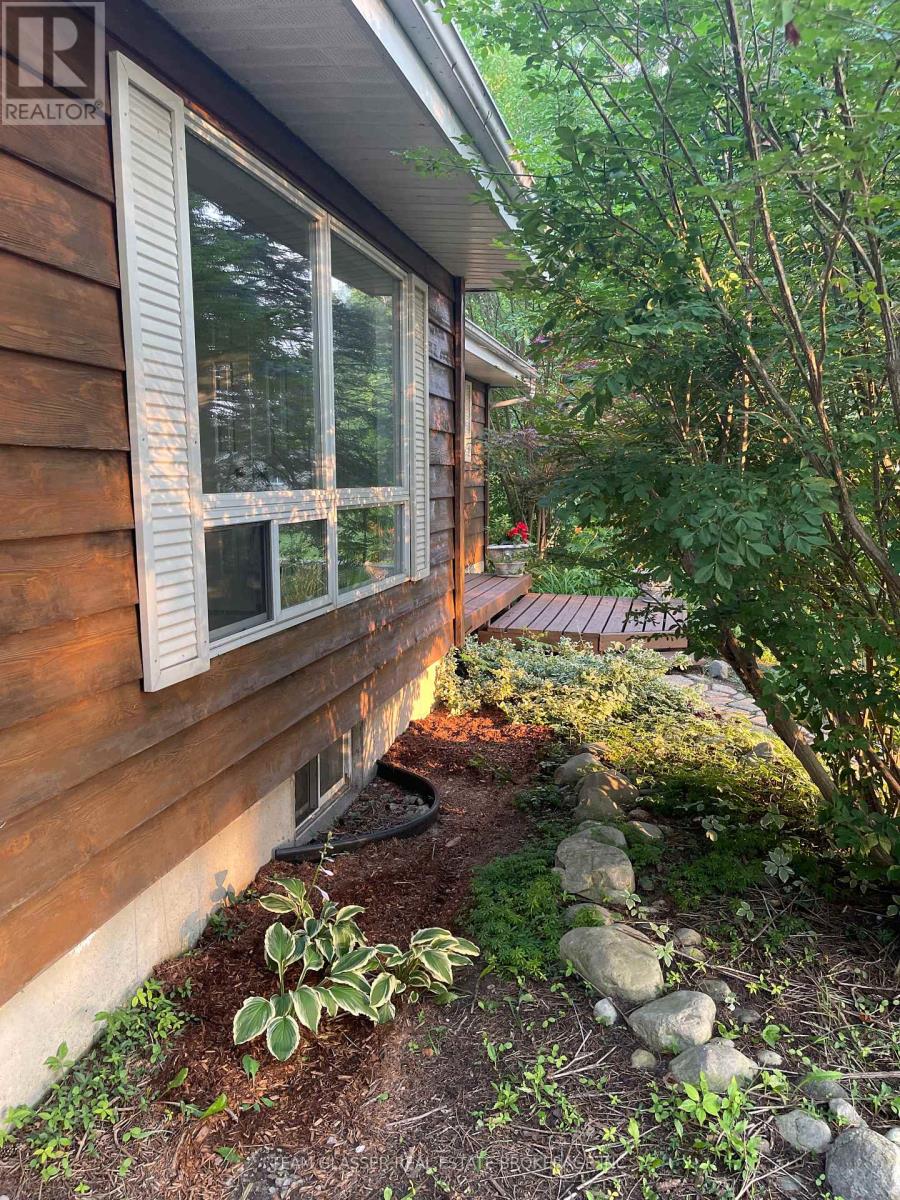 214 North Street, Thames Centre, Ontario  N0L 1G3 - Photo 2 - X12858118