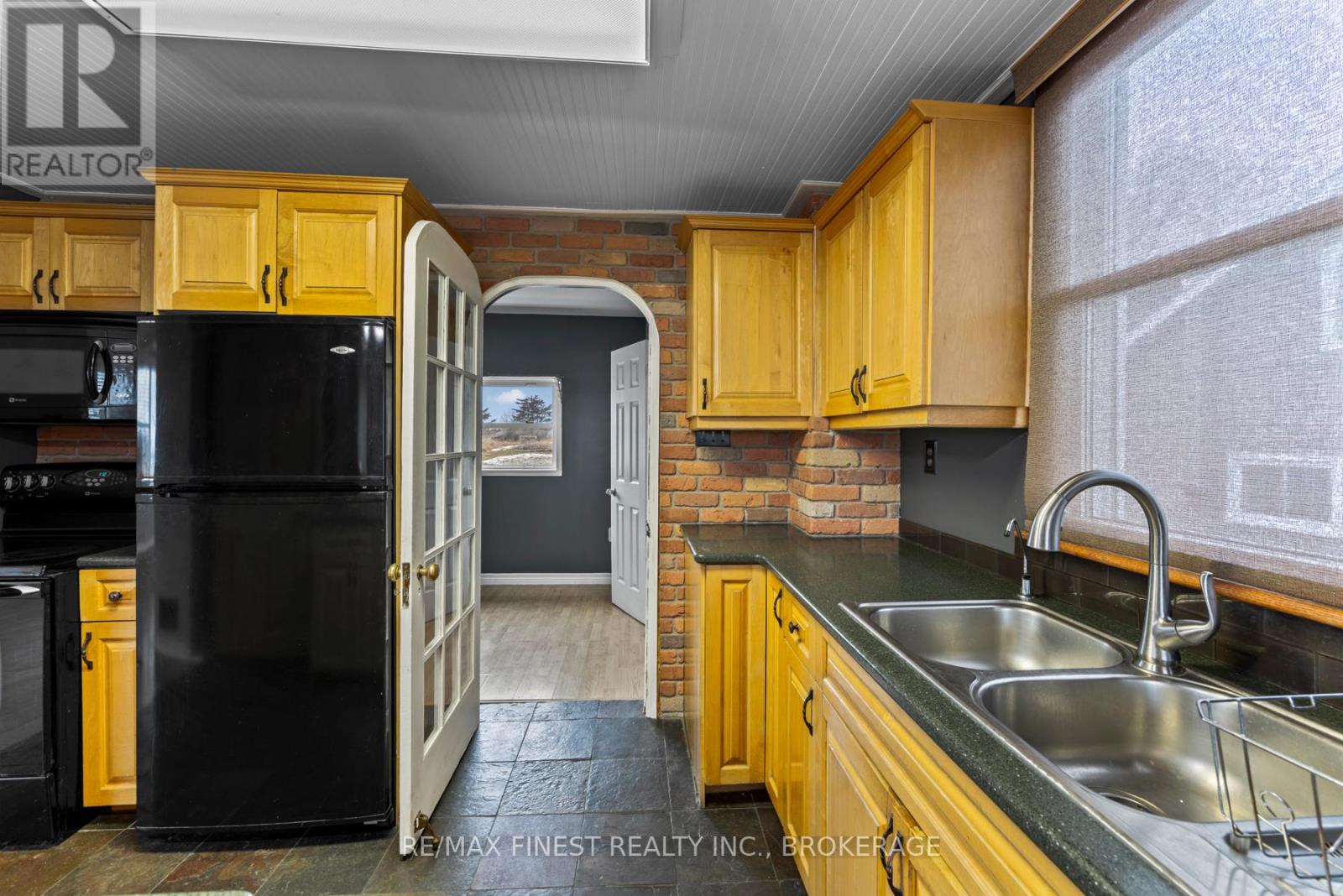 5157 Bath Road, Loyalist, Ontario  K0H 1G0 - Photo 16 - X13006000