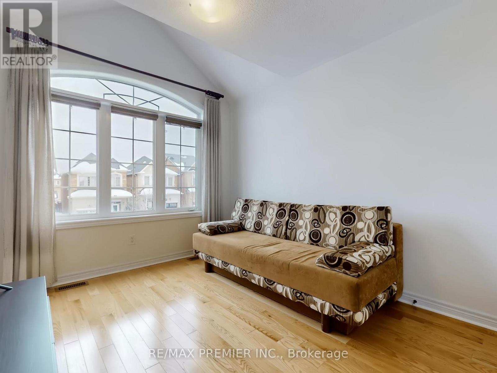 32 Blue Grouse Road, Vaughan, Ontario  L6A 4B9 - Photo 29 - N13019120