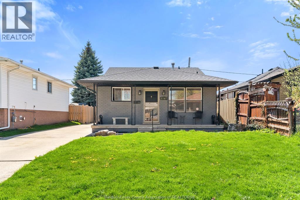 2707 ALEXIS ROAD, windsor, Ontario