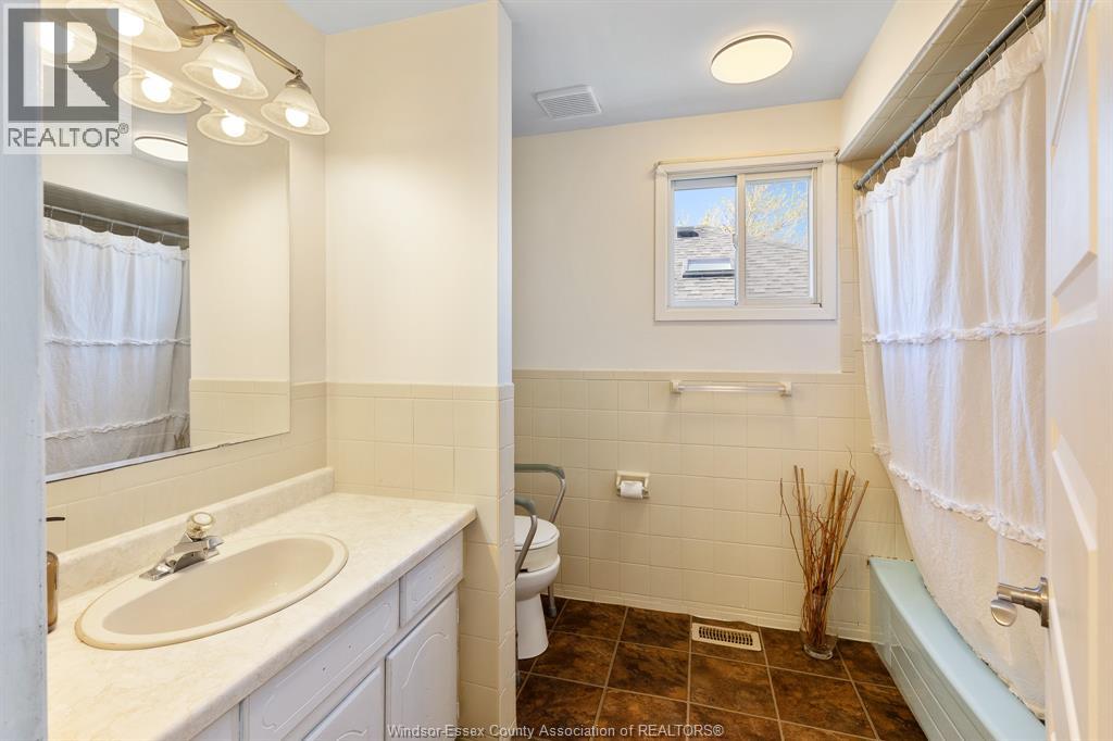 2707 Alexis Road, Windsor, Ontario  N8W 4A1 - Photo 22 - 26008731