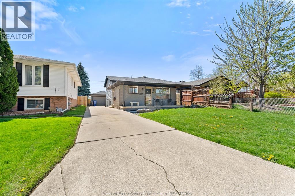 2707 Alexis Road, Windsor, Ontario  N8W 4A1 - Photo 5 - 26008731