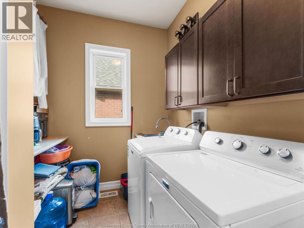 202 Ellison, Leamington, Ontario  N8H 0B2 - Photo 23 - 26008725