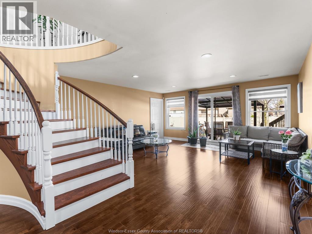 202 Ellison, Leamington, Ontario  N8H 0B2 - Photo 25 - 26008725