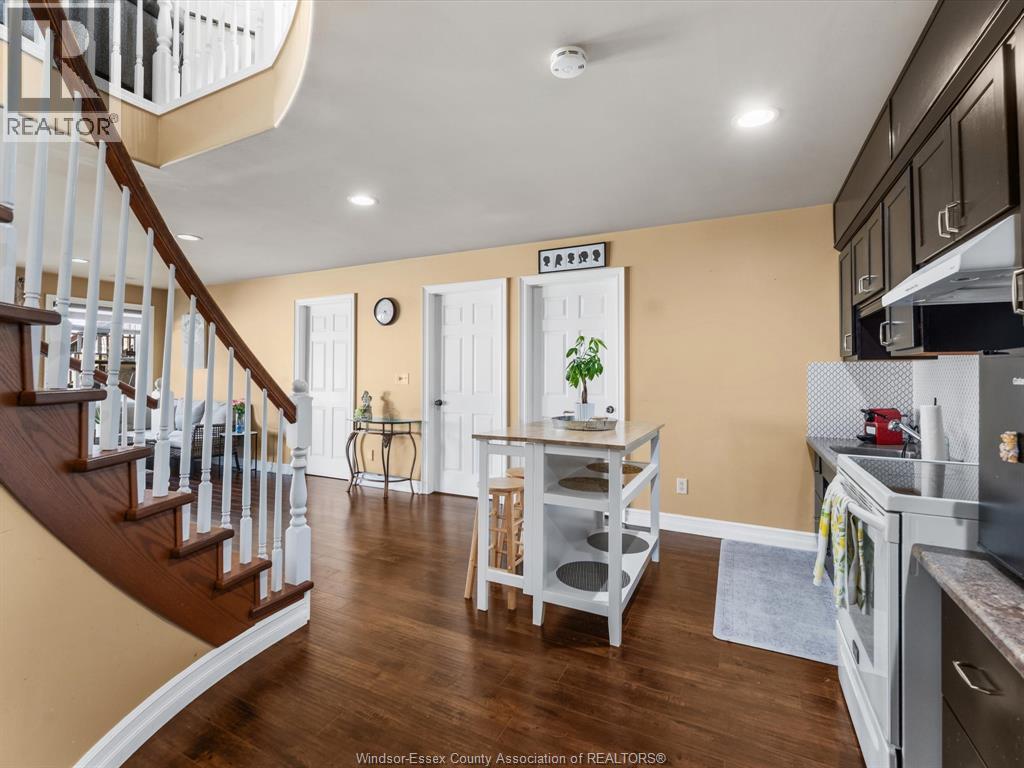 202 Ellison, Leamington, Ontario  N8H 0B2 - Photo 29 - 26008725