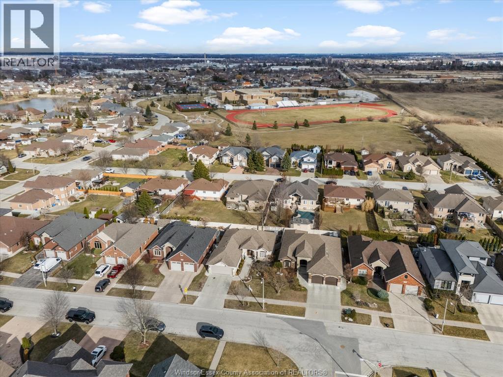 202 Ellison, Leamington, Ontario  N8H 0B2 - Photo 41 - 26008725