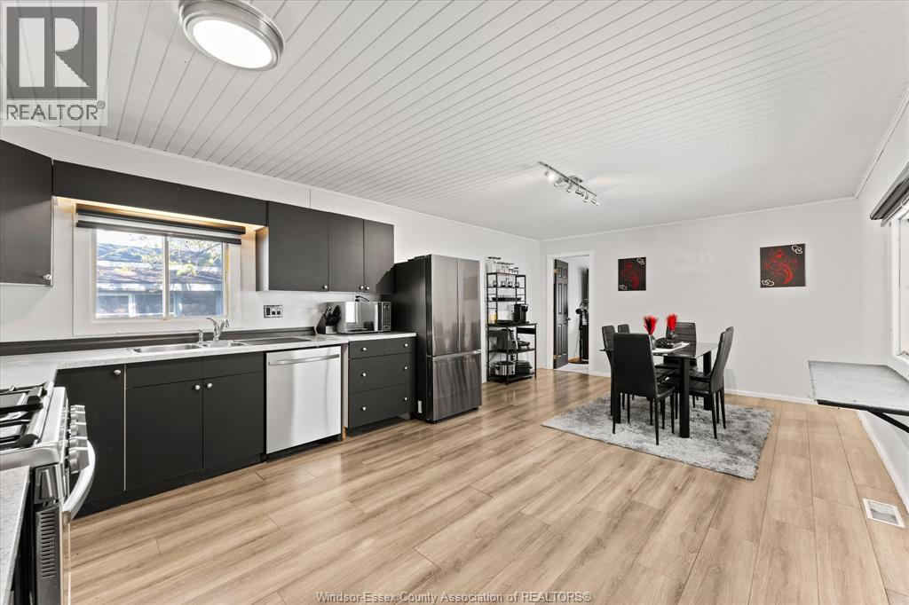 10 Hawthorne, Mcgregor, Ontario  N0R 1J0 - Photo 12 - 26008723