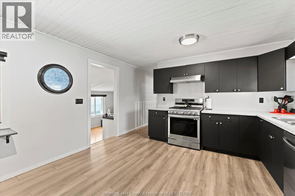 10 Hawthorne, Mcgregor, Ontario  N0R 1J0 - Photo 14 - 26008723