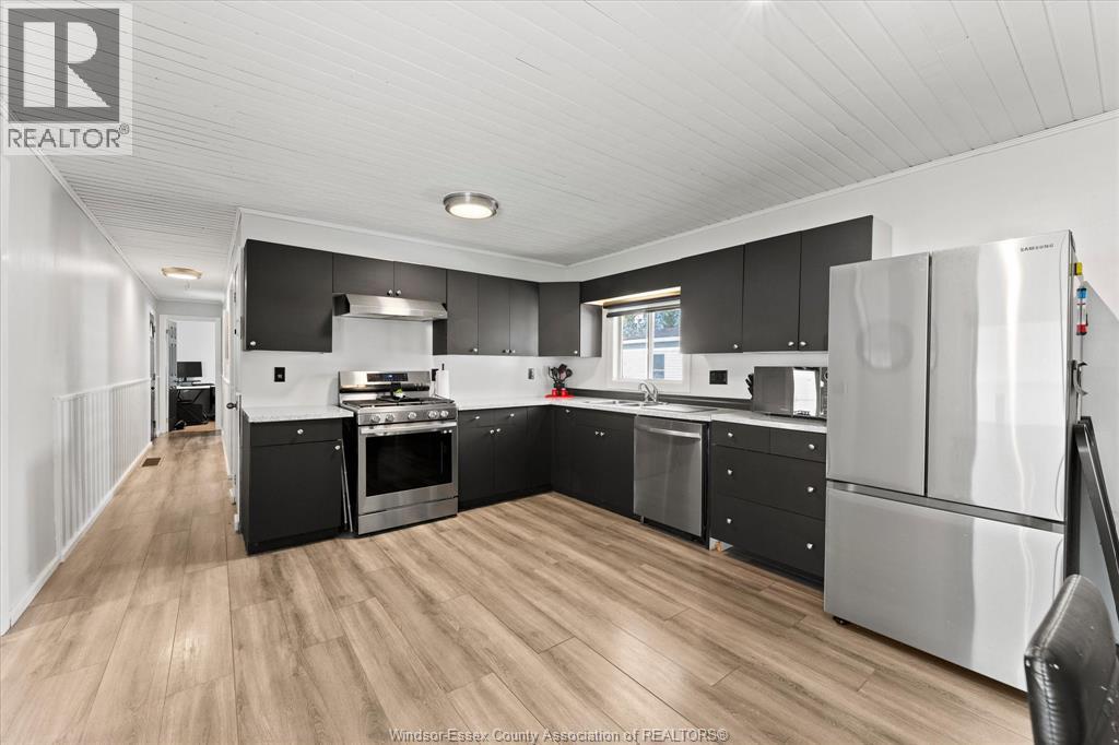 10 Hawthorne, Mcgregor, Ontario  N0R 1J0 - Photo 15 - 26008723