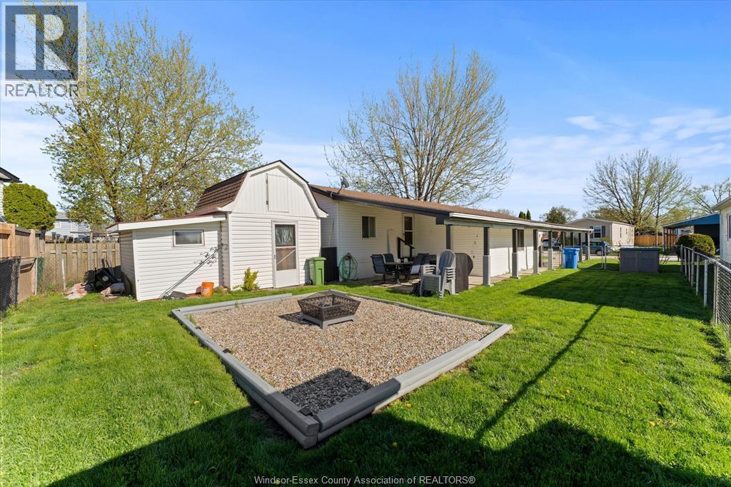 10 Hawthorne, Mcgregor, Ontario  N0R 1J0 - Photo 27 - 26008723