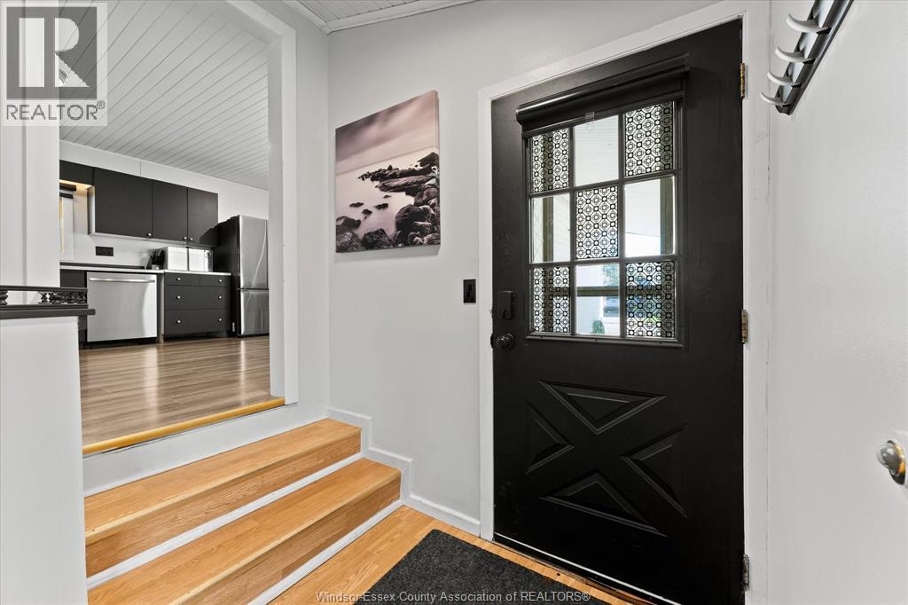 10 Hawthorne, Mcgregor, Ontario  N0R 1J0 - Photo 6 - 26008723