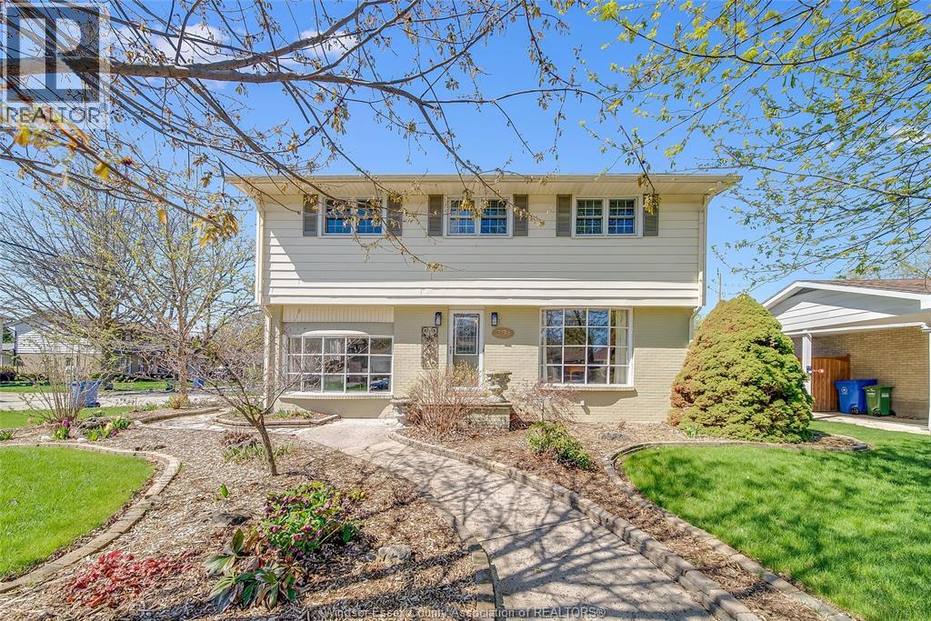 391 Betty Drive, Windsor, Ontario  N8S 3W9 - Photo 2 - 26008677