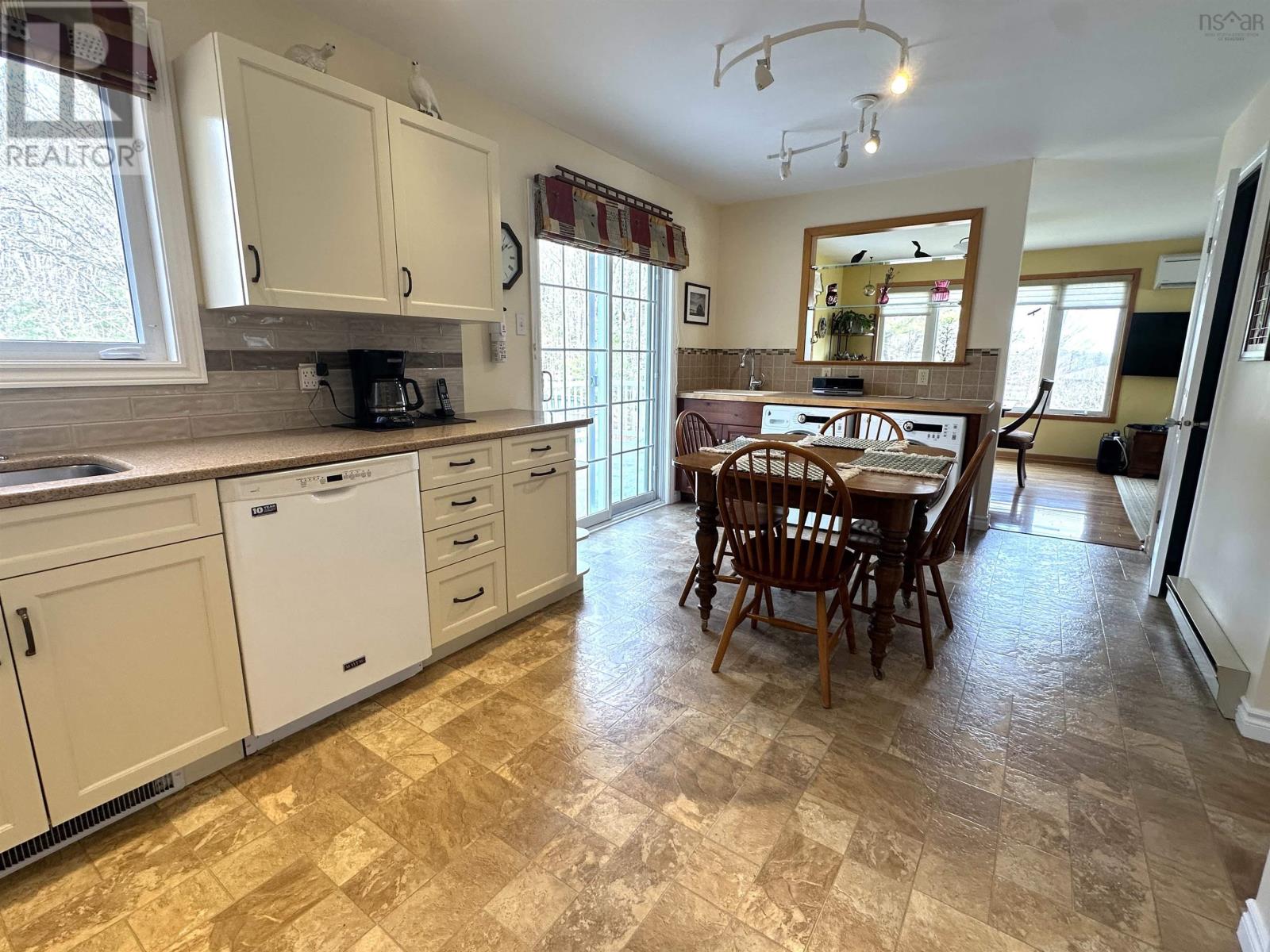 46 Old Falls Road, Liverpool, Nova Scotia  B0T 1K0 - Photo 11 - 202608094