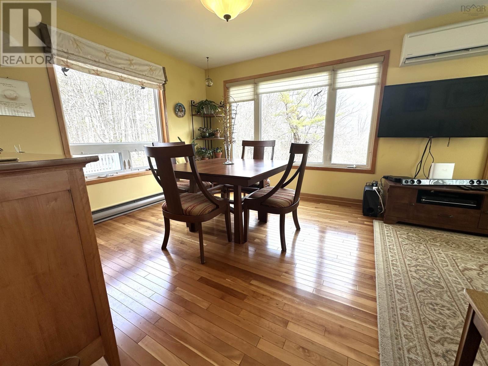 46 Old Falls Road, Liverpool, Nova Scotia  B0T 1K0 - Photo 8 - 202608094