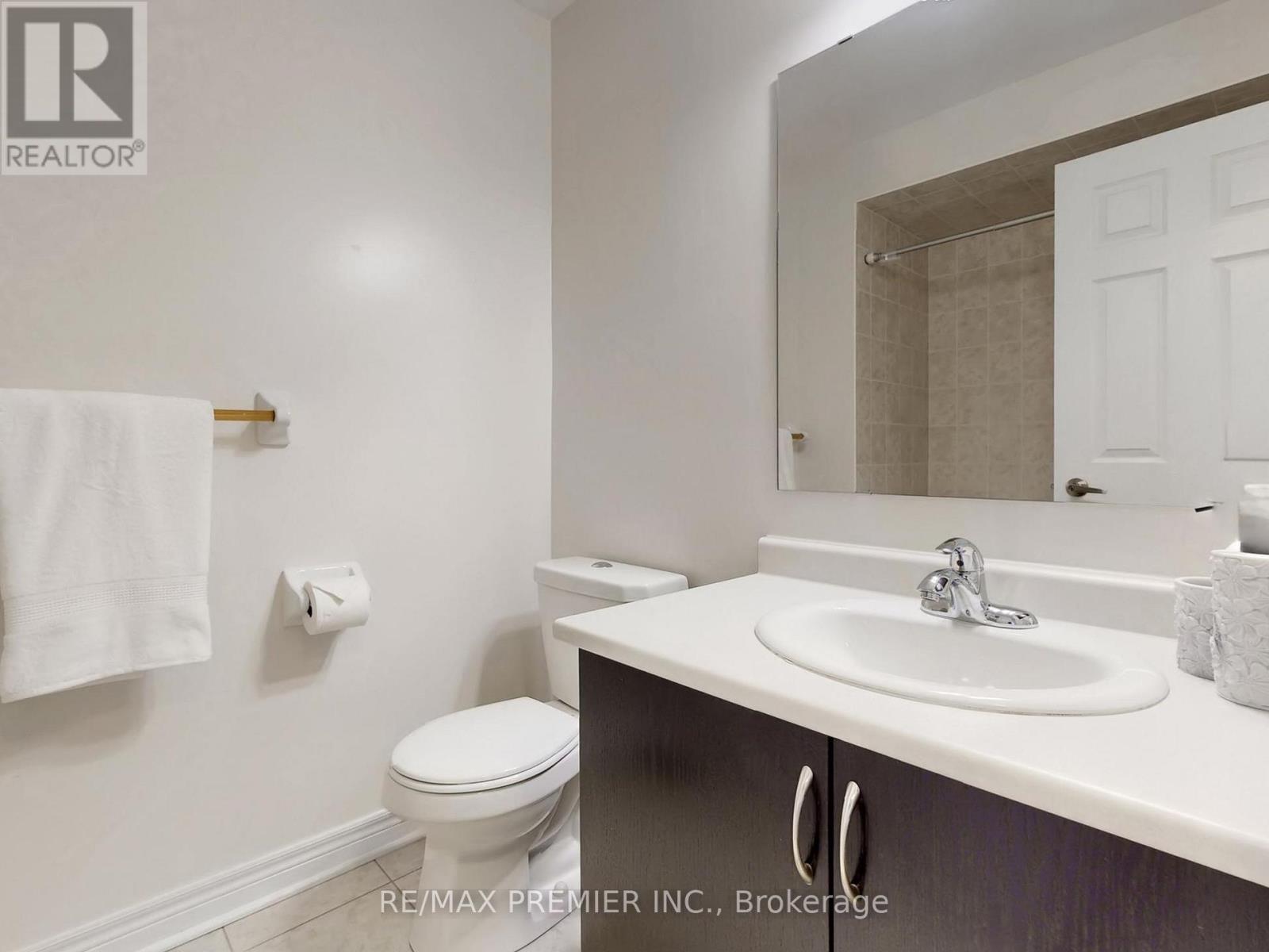 32 Blue Grouse Road, Vaughan, Ontario  L6A 4B9 - Photo 31 - N13019120