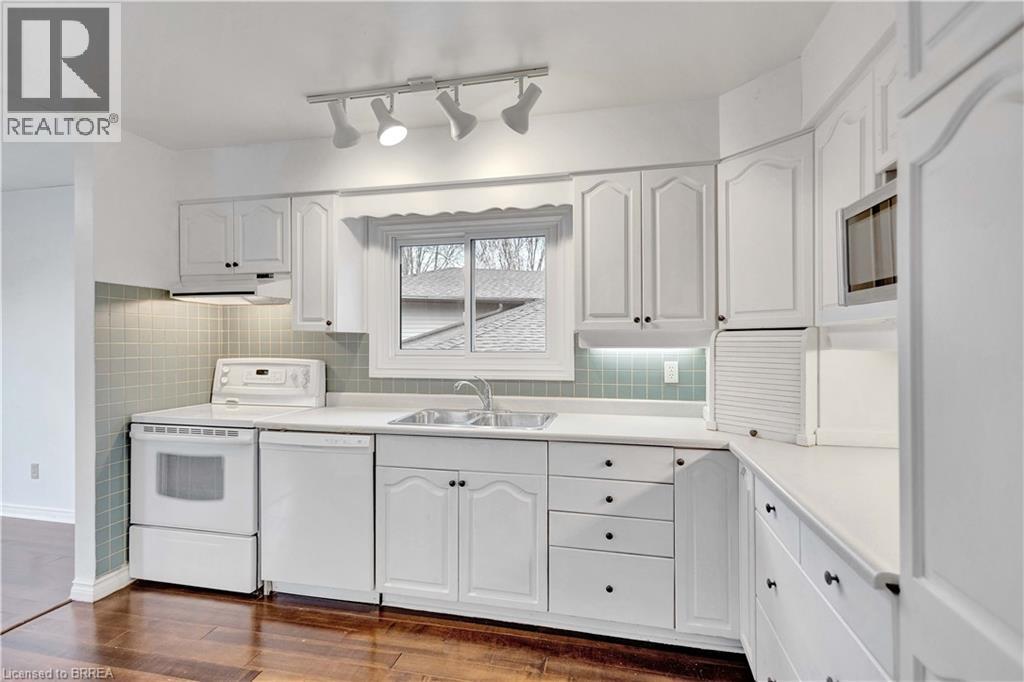 26 October Place, Brantford, Ontario  N3R 7B4 - Photo 7 - 40819381