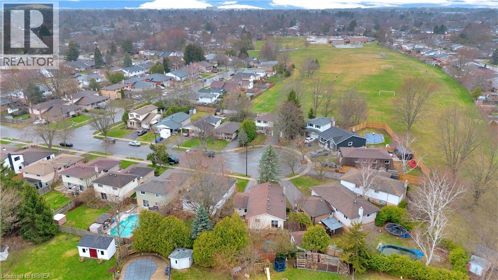 26 October Place, Brantford, Ontario  N3R 7B4 - Photo 31 - 40819381