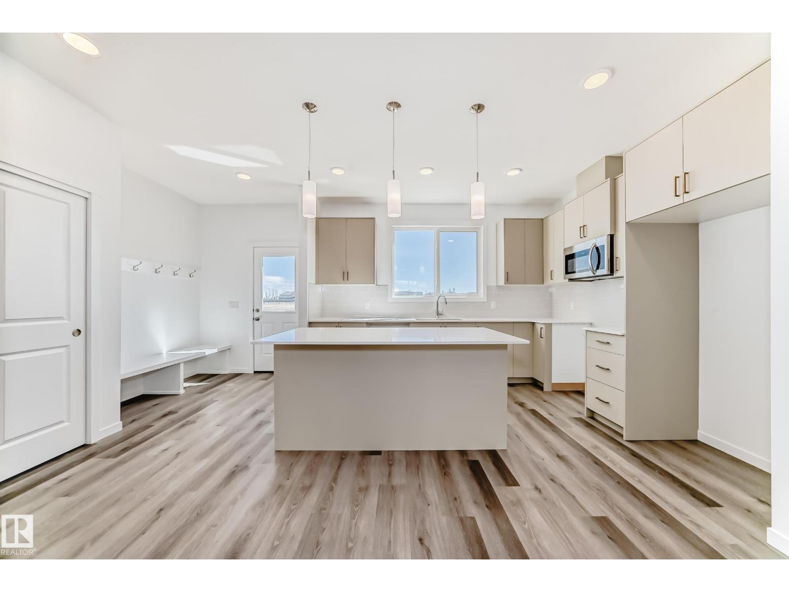 6409 63 St, Beaumont, Alberta  T4X 3E2 - Photo 9 - E4474091