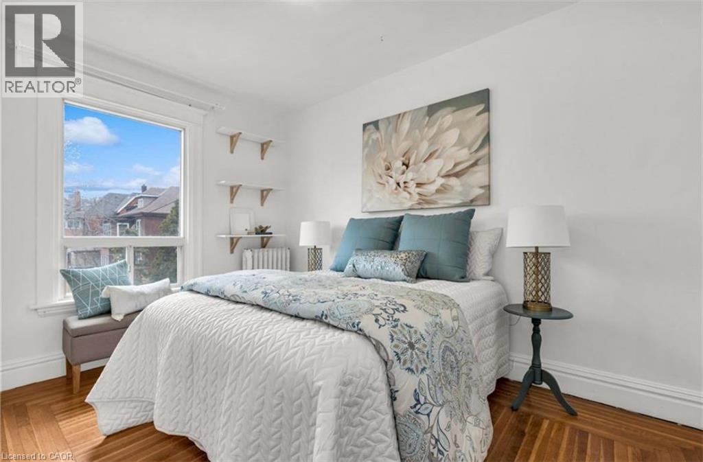 100 DUNSMURE Road Unit# 2, Hamilton, Ontario