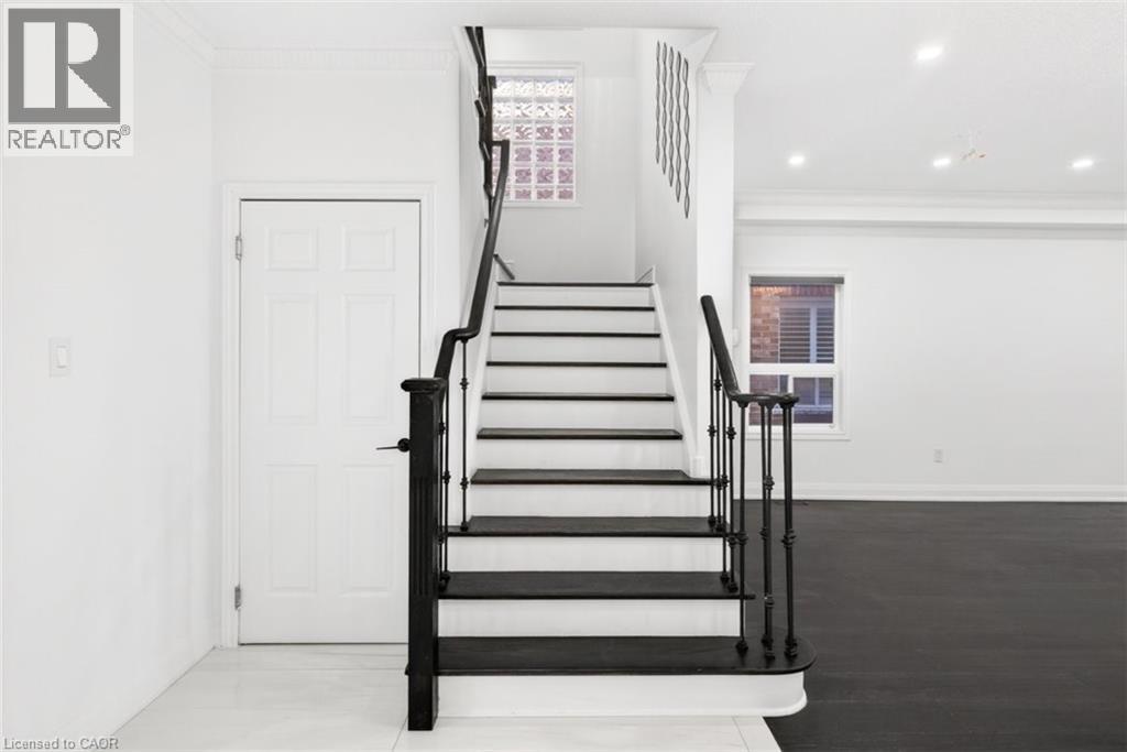 1017 Woodward Avenue, Milton, Ontario  L9T 5Y2 - Photo 15 - 40822482