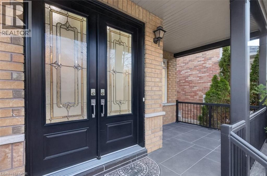 1017 Woodward Avenue, Milton, Ontario  L9T 5Y2 - Photo 2 - 40822482