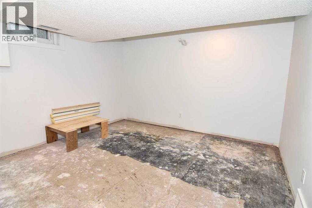 309 Main Street NW, Airdrie, Alberta  T4B 1E2 - Photo 33 - A2259968