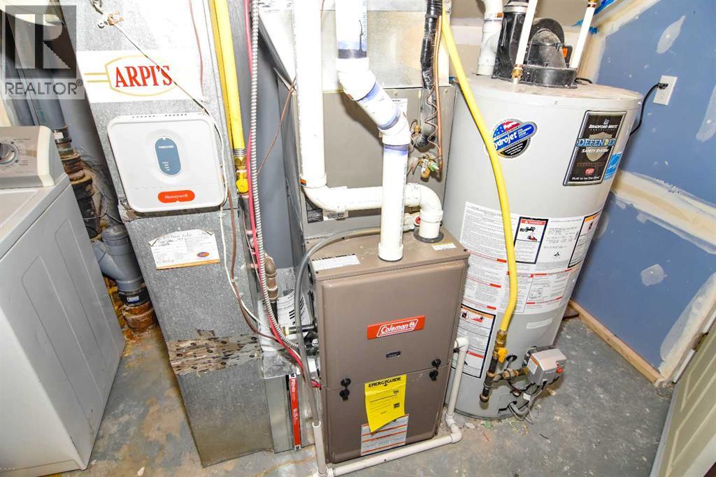 309 Main Street NW, Airdrie, Alberta  T4B 1E2 - Photo 35 - A2259968