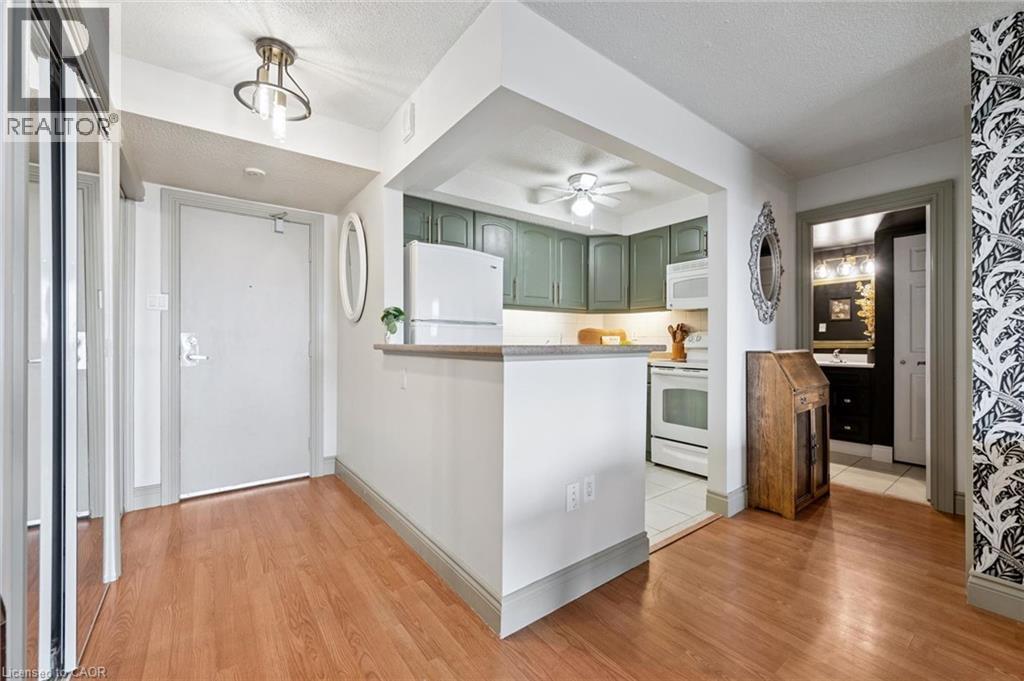 64 Benton Street Unit# 1406, Kitchener, Ontario  N2G 4L9 - Photo 7 - 40822239