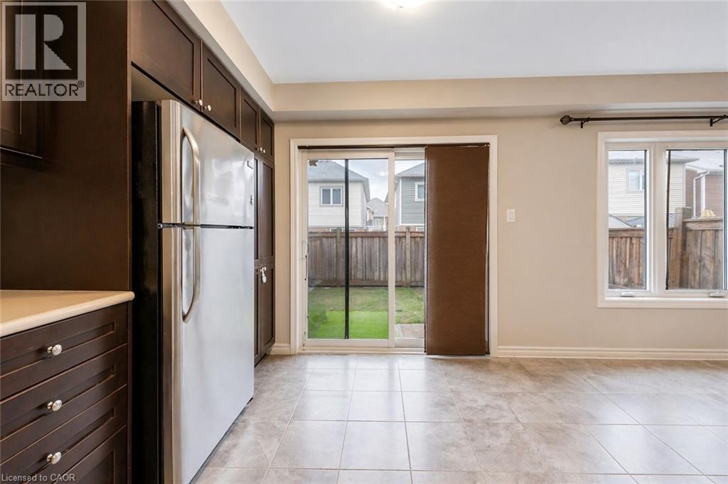 21 Postmaster Drive, Kitchener, Ontario  N2R 0J2 - Photo 12 - 40821657