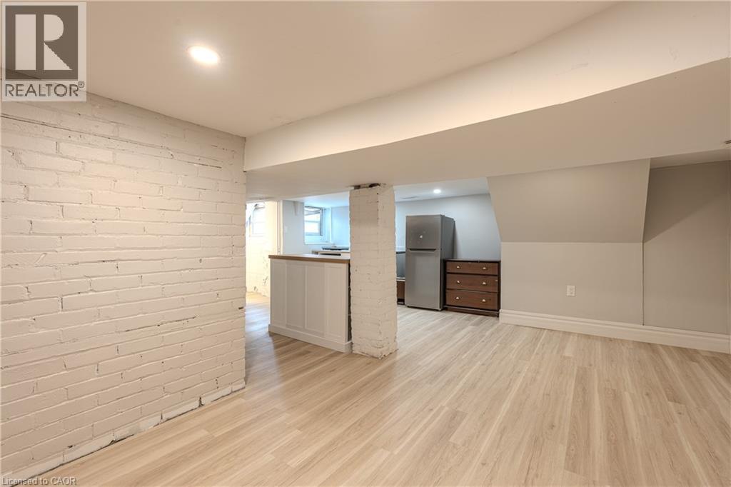 11 Aikman Avenue Unit# B, Hamilton, Ontario  L8M 1P6 - Photo 14 - 40821575