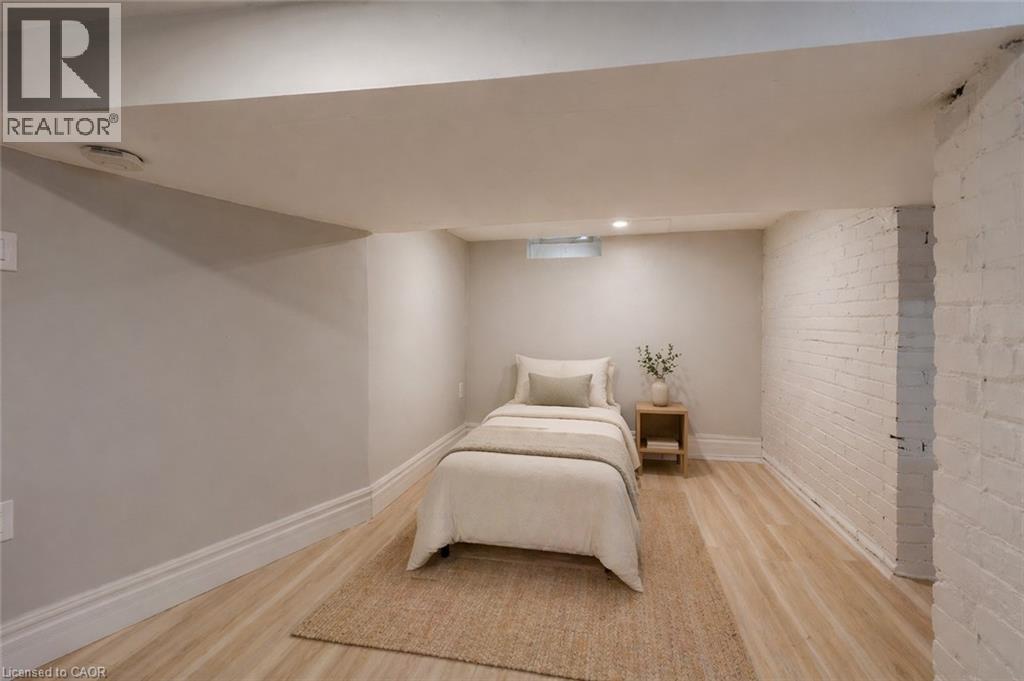 11 Aikman Avenue Unit# B, Hamilton, Ontario  L8M 1P6 - Photo 17 - 40821575