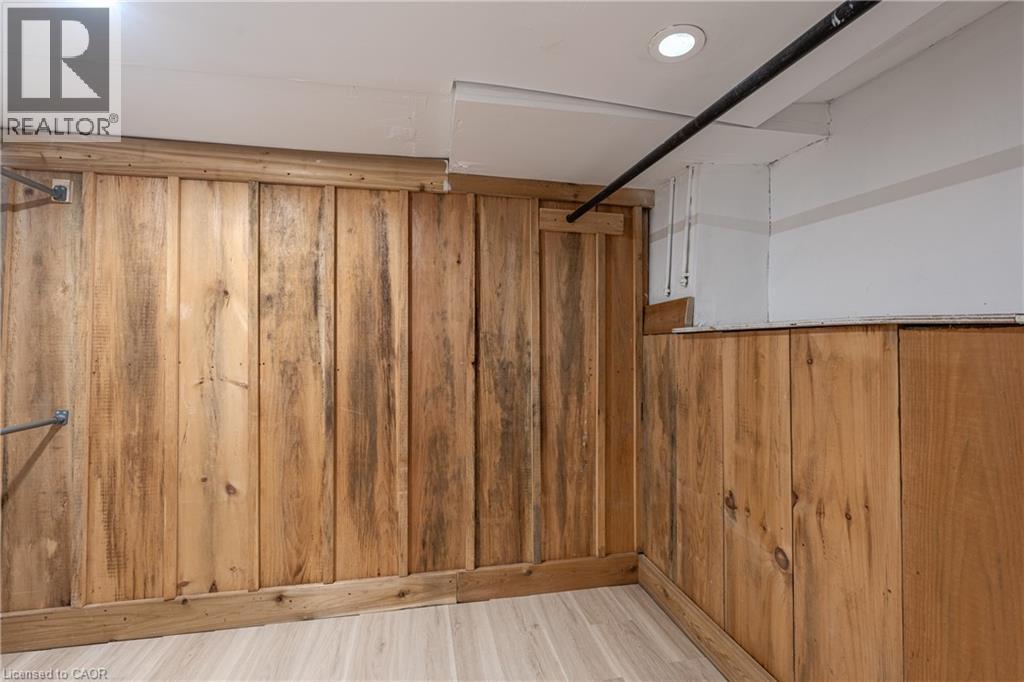 11 Aikman Avenue Unit# B, Hamilton, Ontario  L8M 1P6 - Photo 21 - 40821575