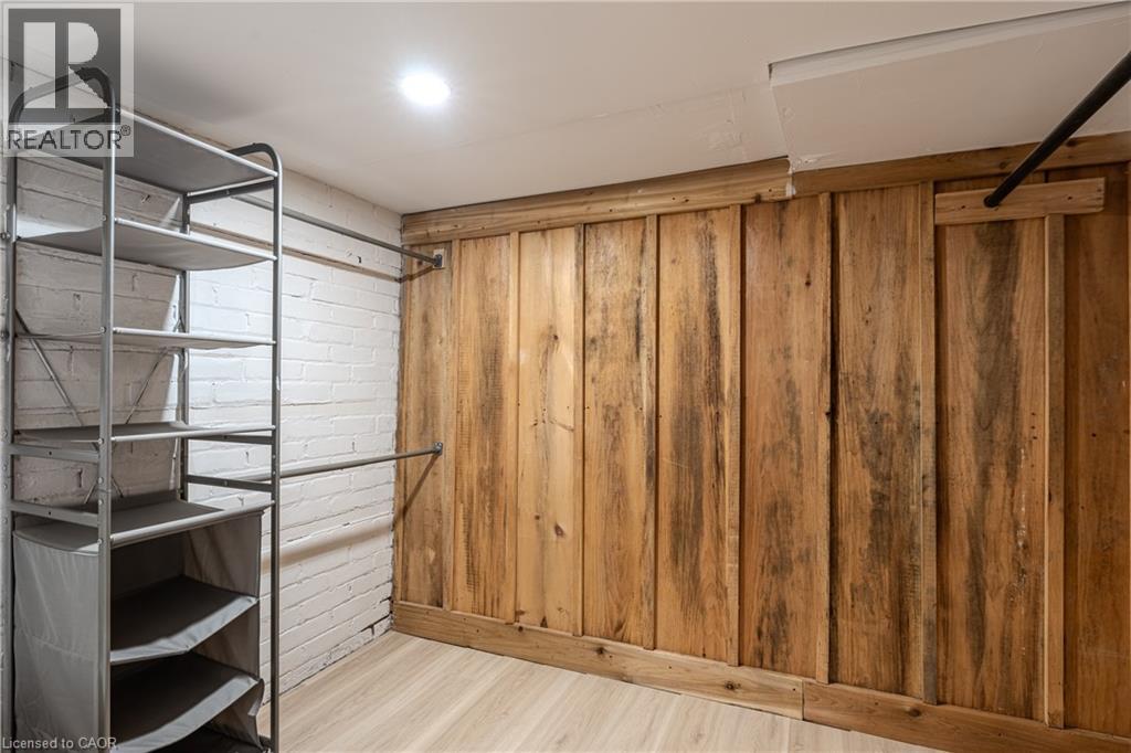 11 Aikman Avenue Unit# B, Hamilton, Ontario  L8M 1P6 - Photo 22 - 40821575