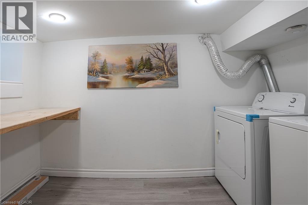 11 Aikman Avenue Unit# B, Hamilton, Ontario  L8M 1P6 - Photo 26 - 40821575